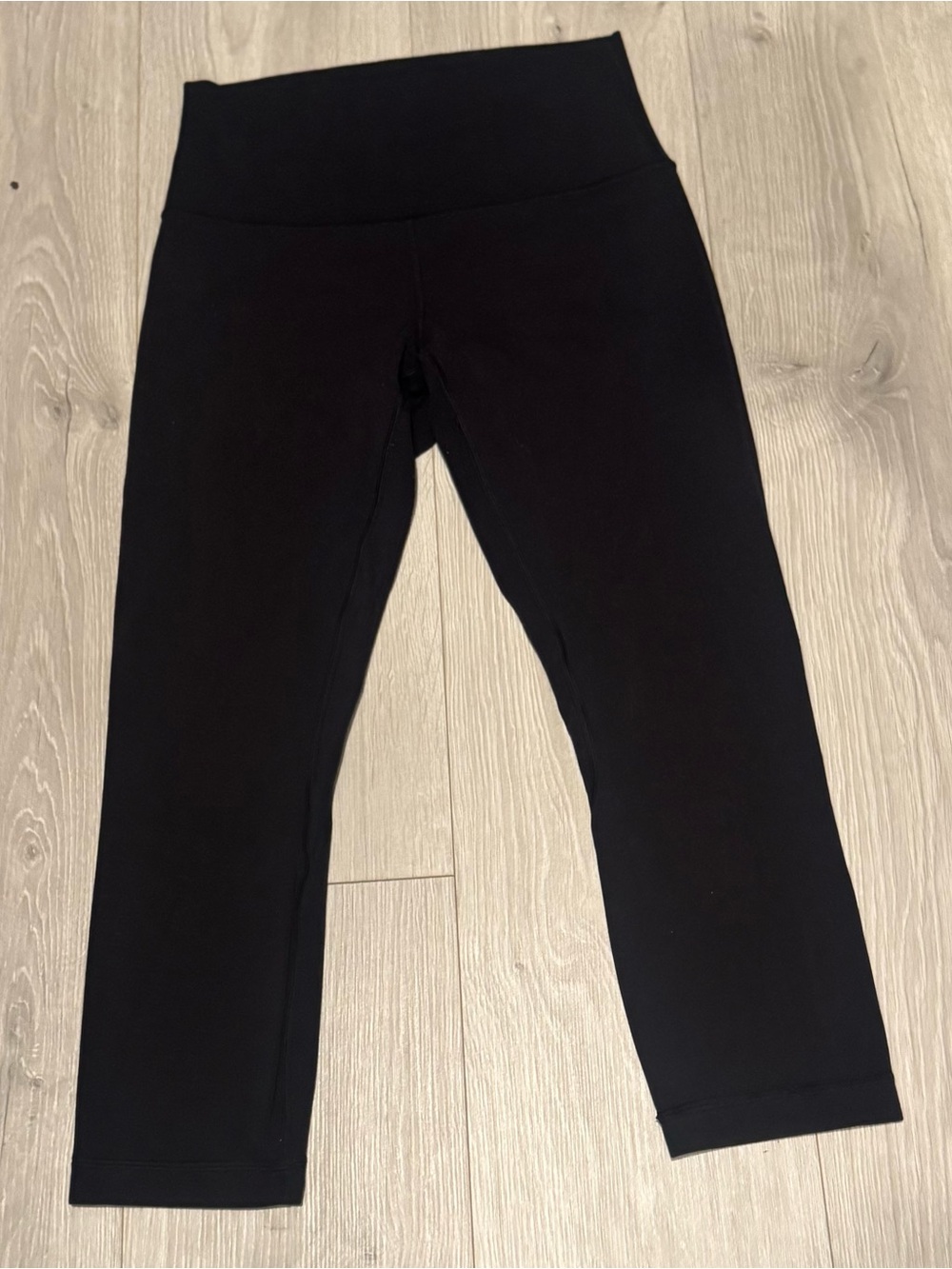 Lululemon black align leggings crop size 4